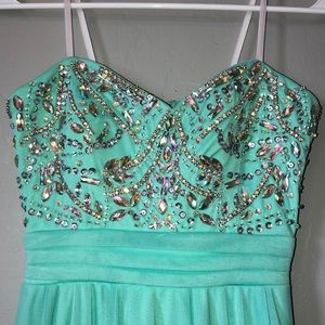strapless formal dress
